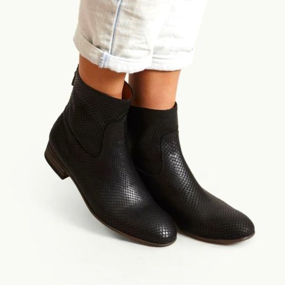 Anthology Paris Python Leather Boots - NEW - Picture 2 of 14